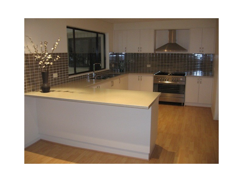 80 Elvy Street, Bargo NSW 2574