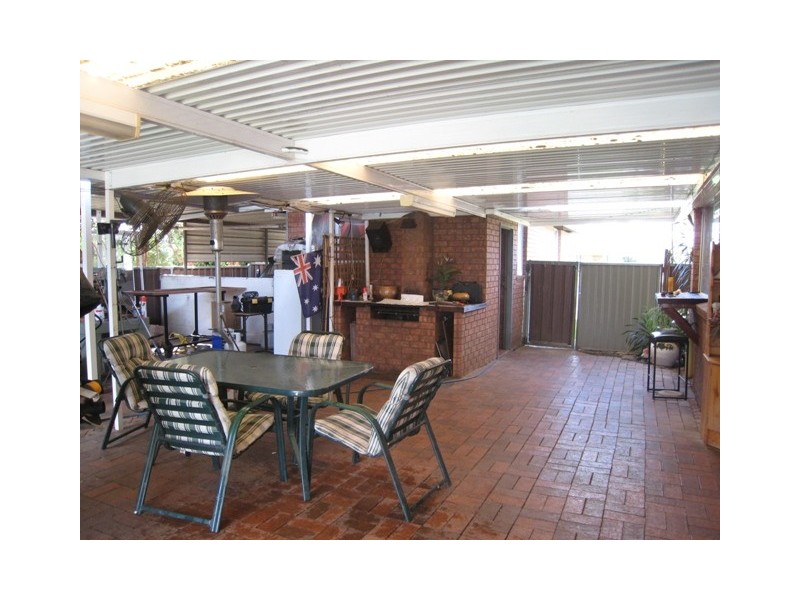 43 Westbourne Avenue, Thirlmere NSW 2572
