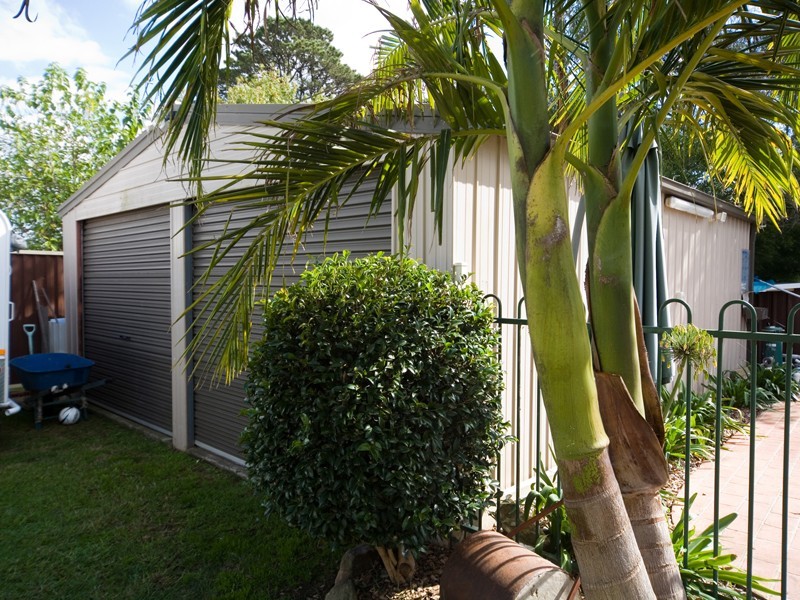4 Davis Place, Thirlmere NSW 2572