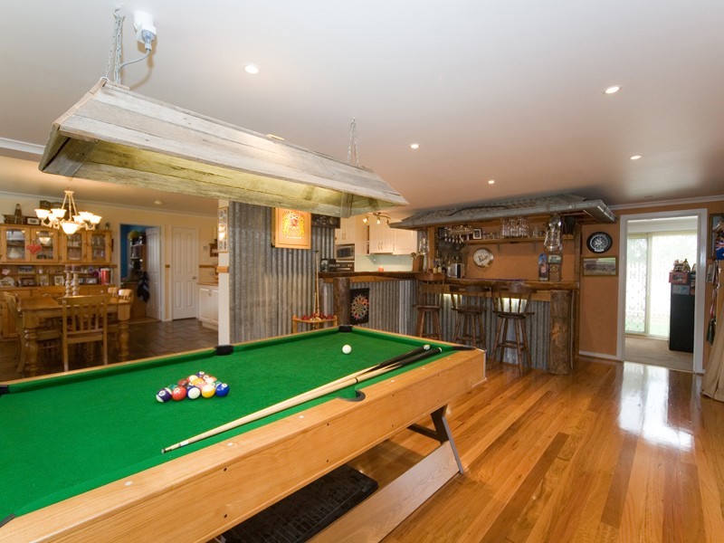 4 Davis Place, Thirlmere NSW 2572