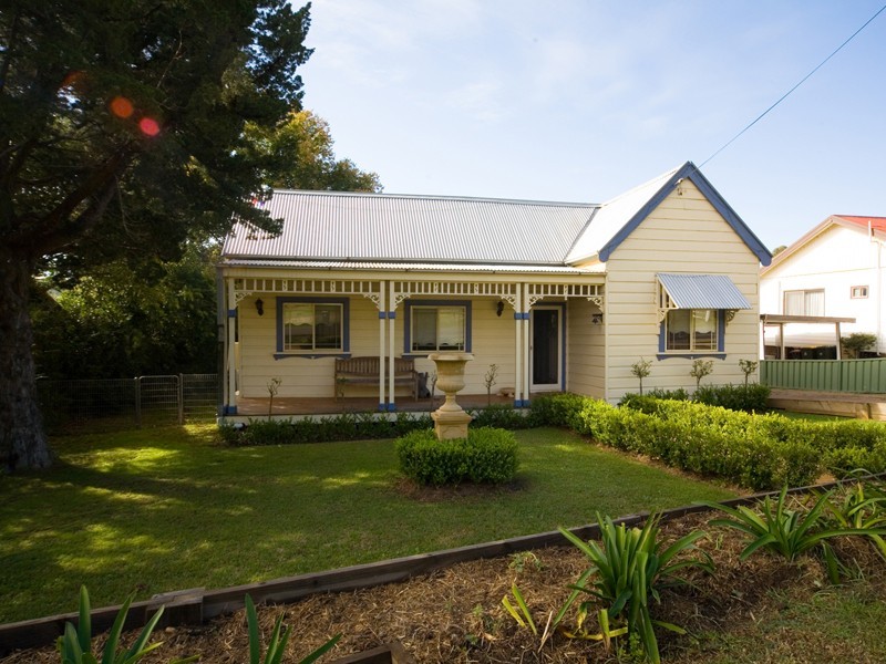 294 Argyle Street, Picton NSW 2571