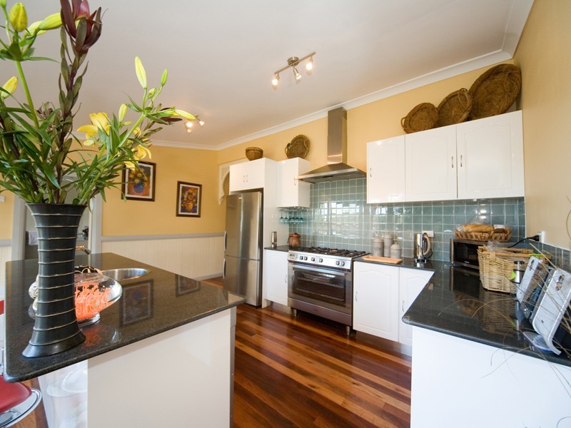 294 Argyle Street, Picton NSW 2571