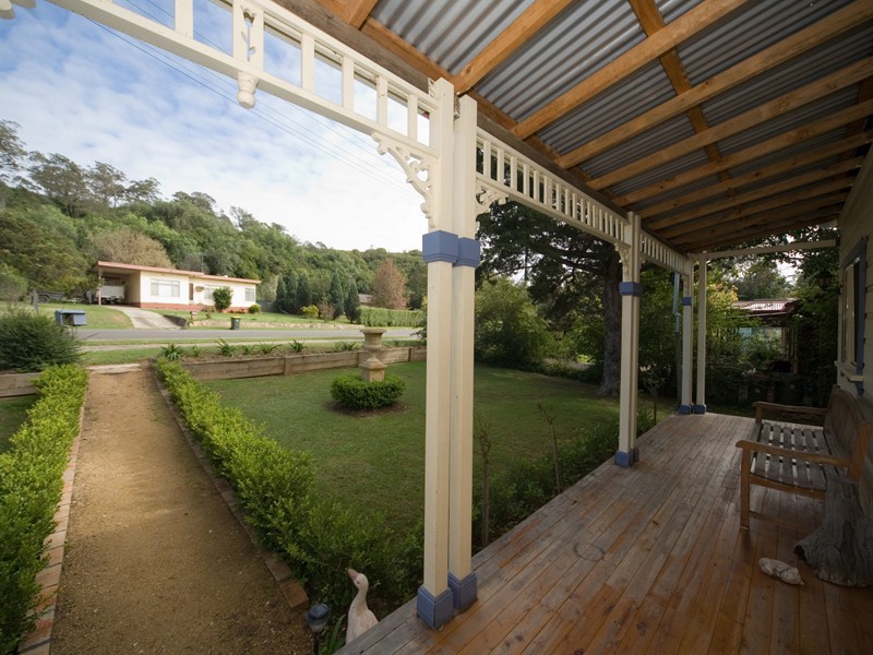 294 Argyle Street, Picton NSW 2571