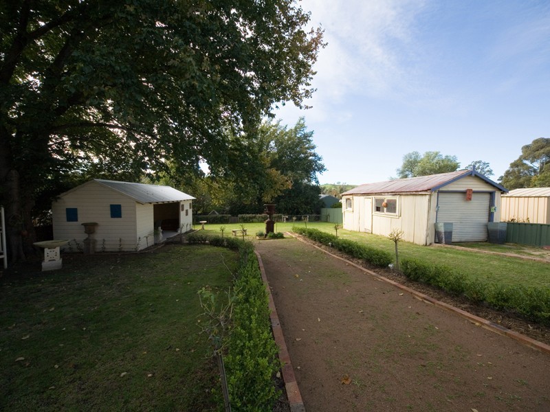 294 Argyle Street, Picton NSW 2571