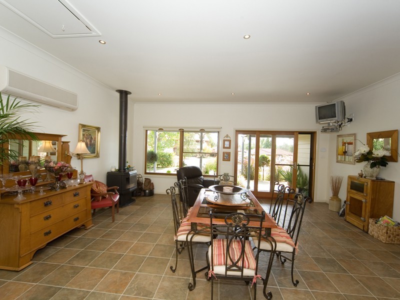 8 Chivers Place, Tahmoor NSW 2573