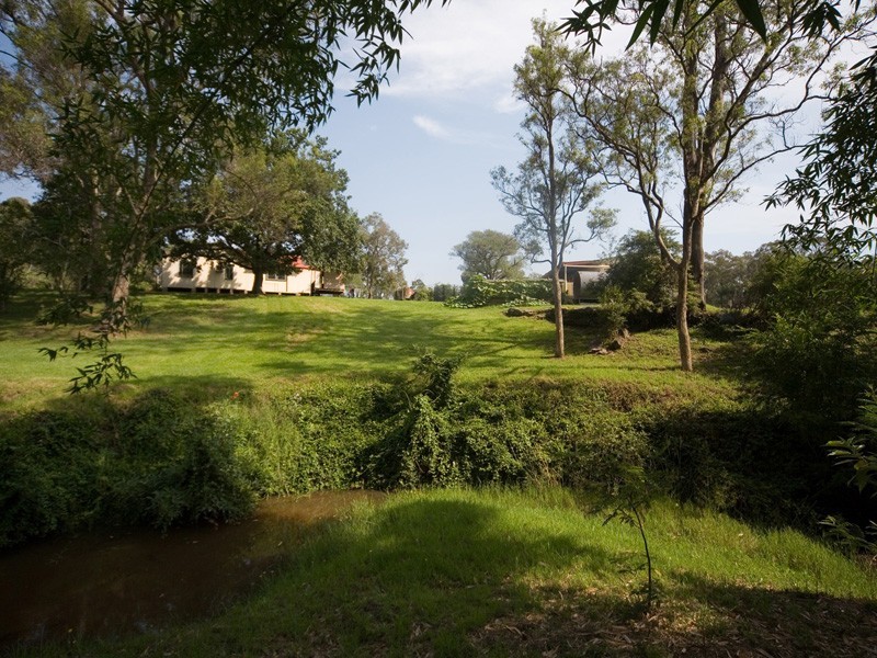 246 Oaks Road, Thirlmere NSW 2572