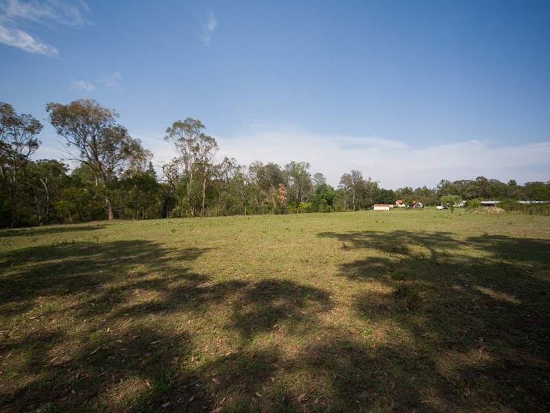 246 Oaks Road, Thirlmere NSW 2572