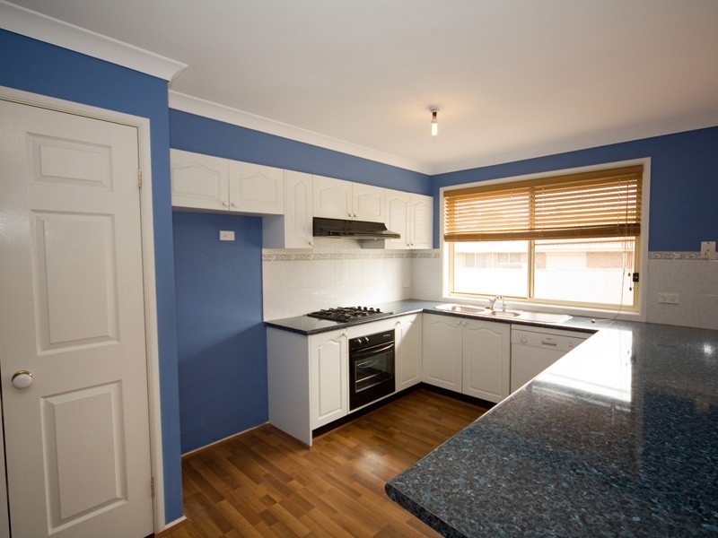 16 Abelia Street, Tahmoor NSW 2573