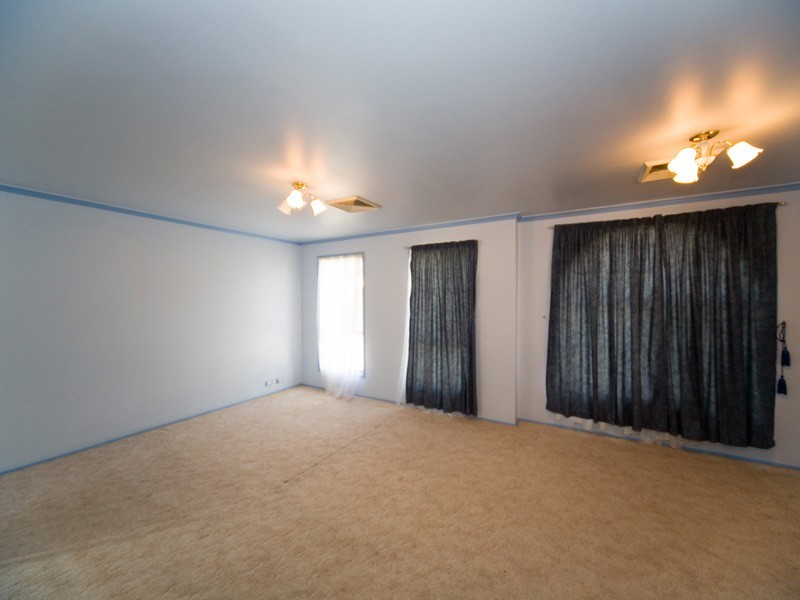 17a Westbourne Avenue, Thirlmere NSW 2572