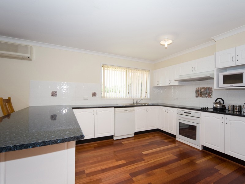 131 Silica Rd, Bargo NSW 2574