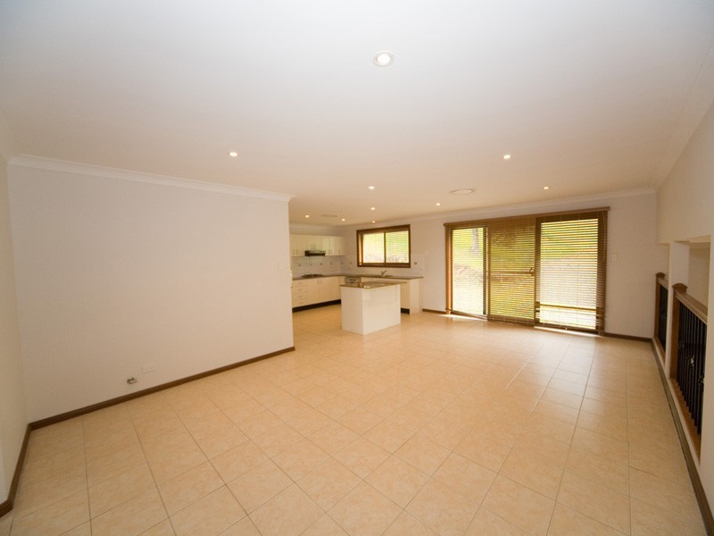 18 The Grange, Picton NSW 2571