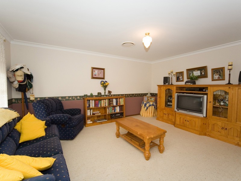 105 Boundary Road, Thirlmere NSW 2572