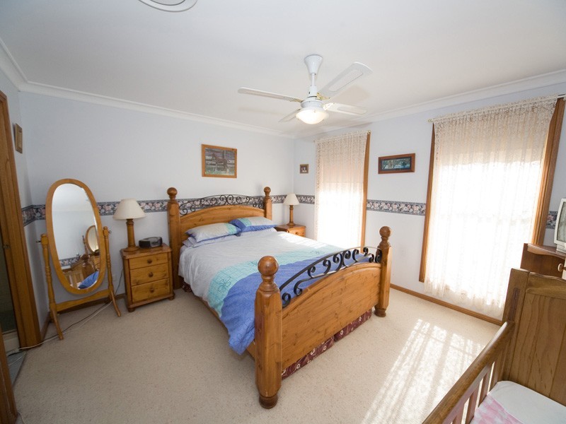 105 Boundary Road, Thirlmere NSW 2572