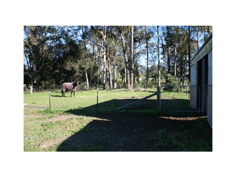 105 Boundary Road, Thirlmere NSW 2572