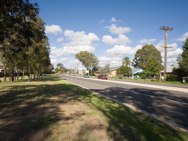 99 Remembrance Dr, Tahmoor NSW 2573