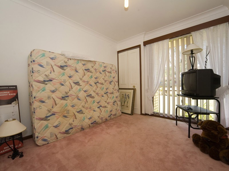 99 Remembrance Dr, Tahmoor NSW 2573