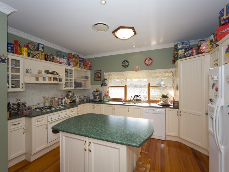 1 The Ironbarks, Picton NSW 2571