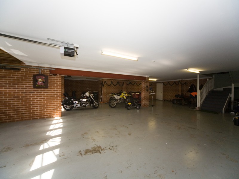 1 The Ironbarks, Picton NSW 2571