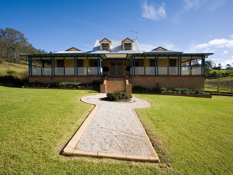 1 The Ironbarks, Picton NSW 2571