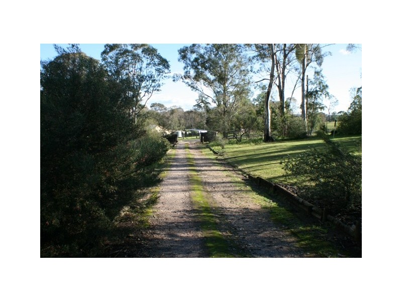 20 Innes Street, Thirlmere NSW 2572