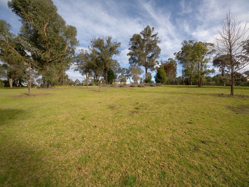 35 Aitken Street, Lakesland NSW 2572