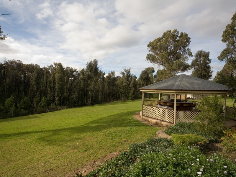 35 Aitken Street, Lakesland NSW 2572