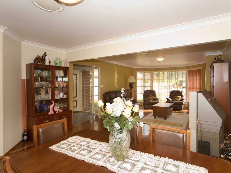 35 Aitken Street, Lakesland NSW 2572