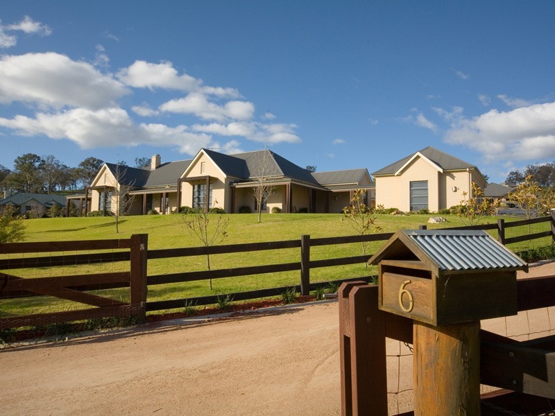 6 Stonequarry Rd, Picton NSW 2571