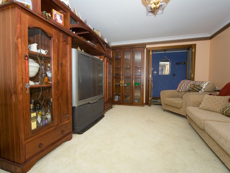 10 Jarvisfield Rd, Picton NSW 2571