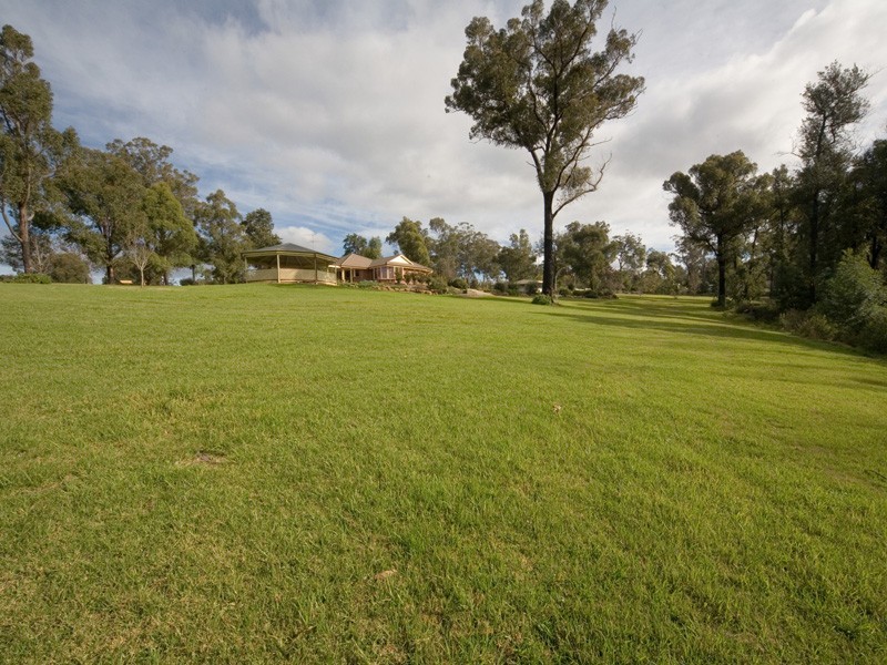 35 Aitken Street, Picton NSW 2571