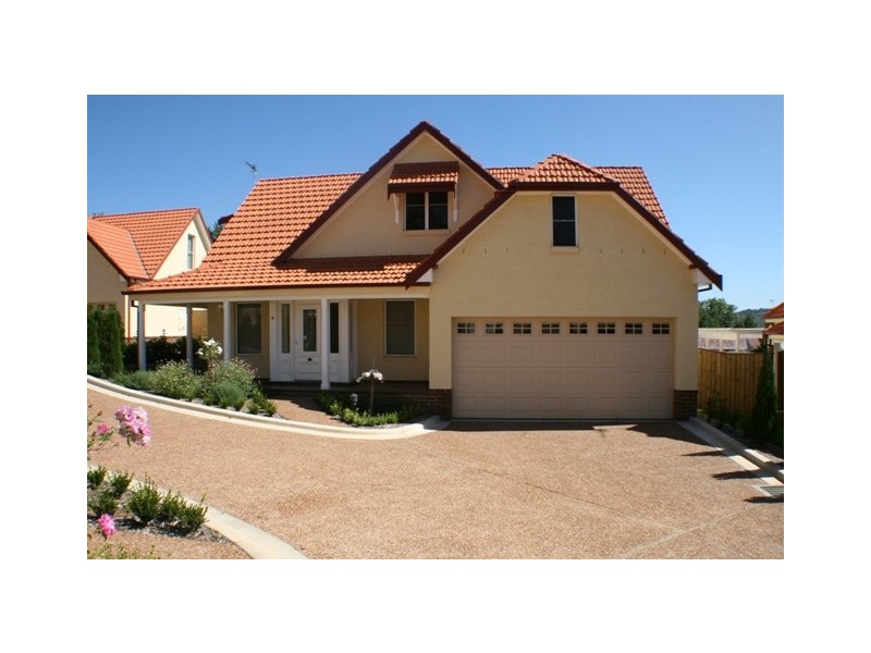 6 253-255 Argyle Street, Picton NSW 2571