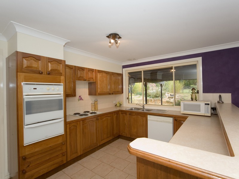 30 Denmead Street, Thirlmere NSW 2572