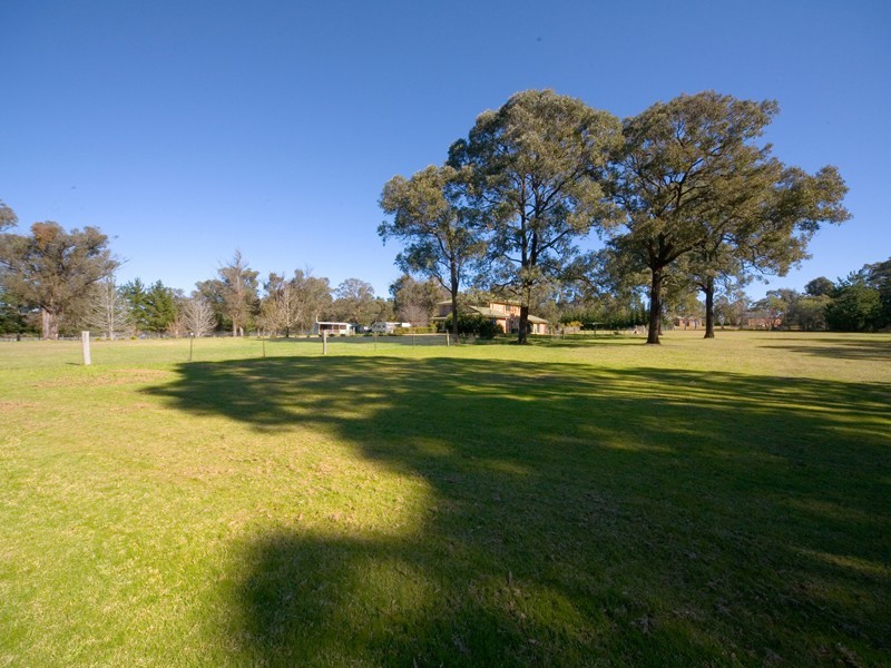 30 Denmead Street, Thirlmere NSW 2572