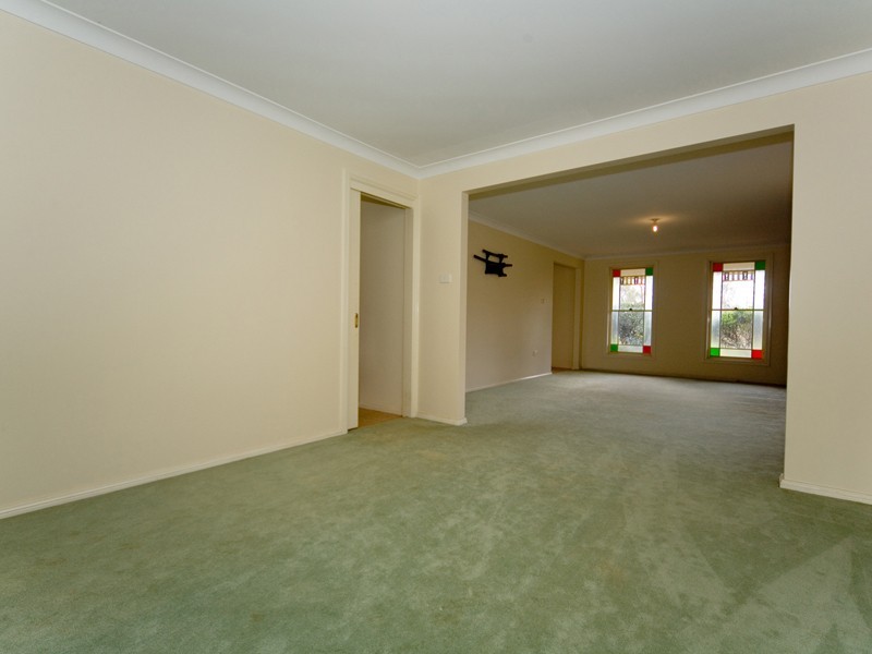 30 Denmead Street, Thirlmere NSW 2572