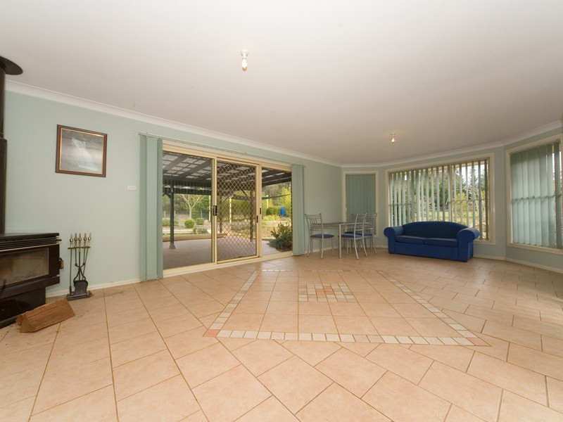 30 Denmead Street, Thirlmere NSW 2572