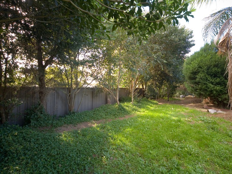 8 Garbutt Place, Oakdale NSW 2570