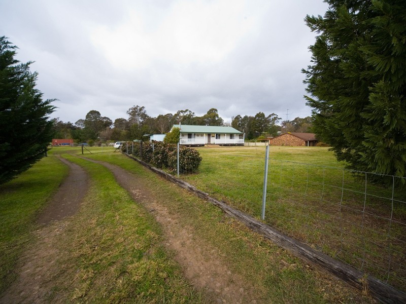 37 Hawthorne Road, Bargo NSW 2574