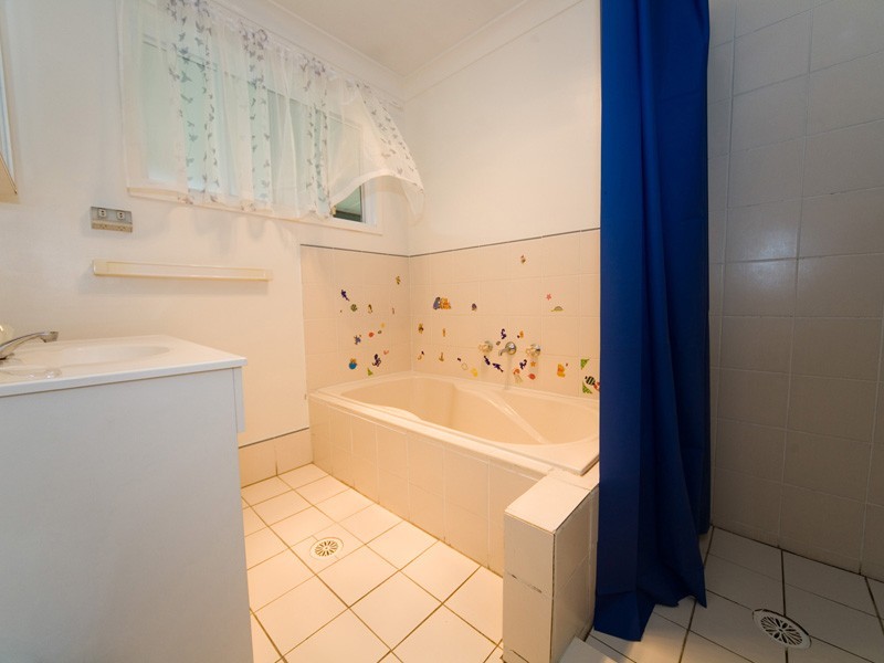 37 Hawthorne Road, Bargo NSW 2574