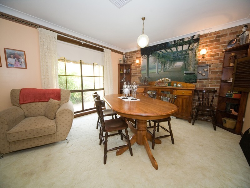 10 Jarvisfield Road, Picton NSW 2571