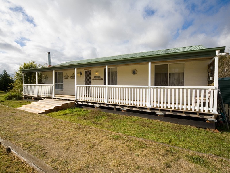 37 Hawthorne Road, Bargo NSW 2574