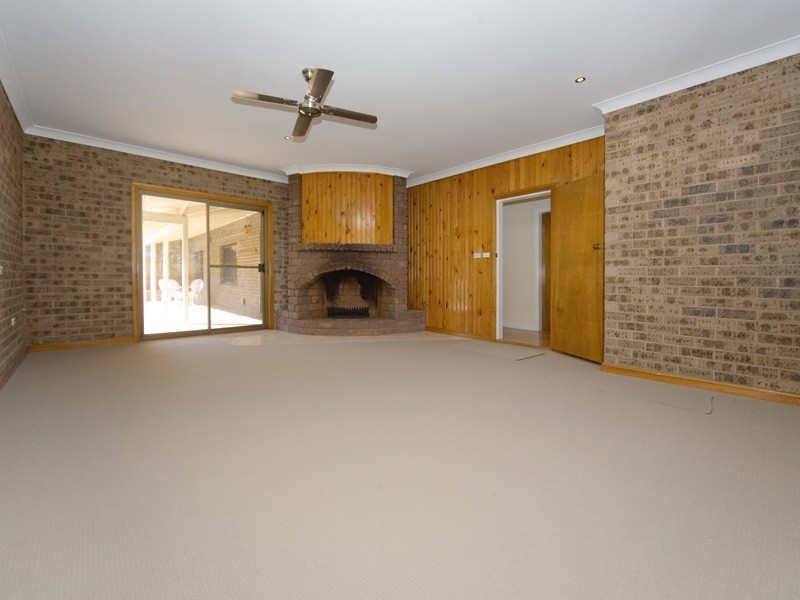 282 Douglas Park Drive, Douglas Park NSW 2569