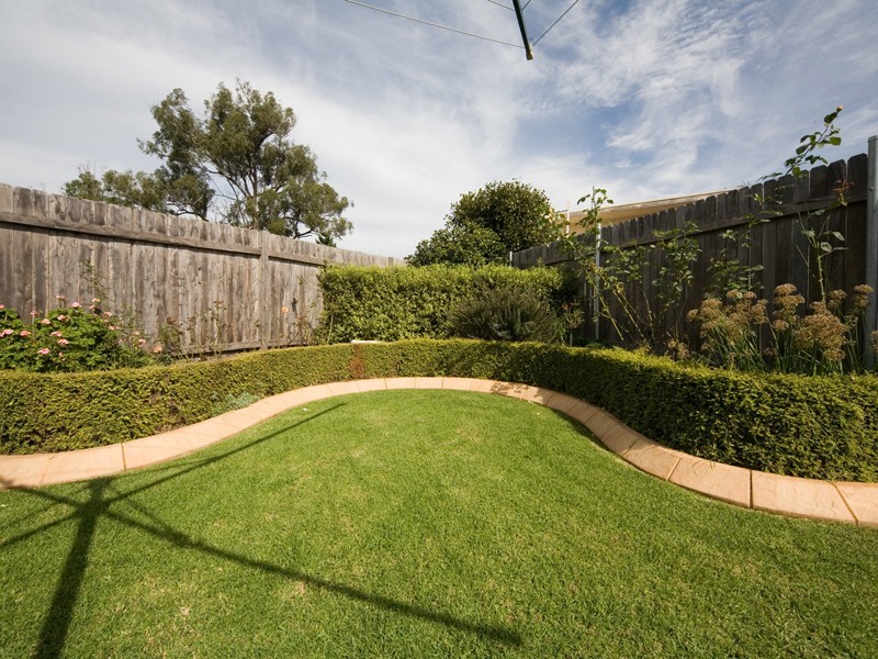 8 Chivers Place, Tahmoor NSW 2573