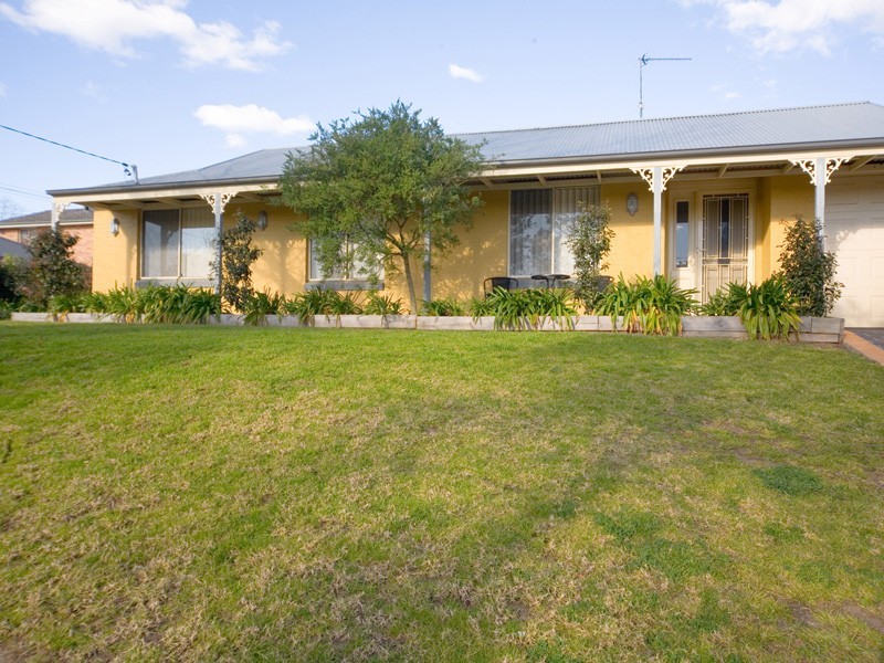 13 Haddon Place, Picton NSW 2571