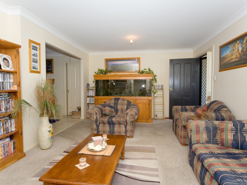 35 B Thirlmere Way, Tahmoor NSW 2573