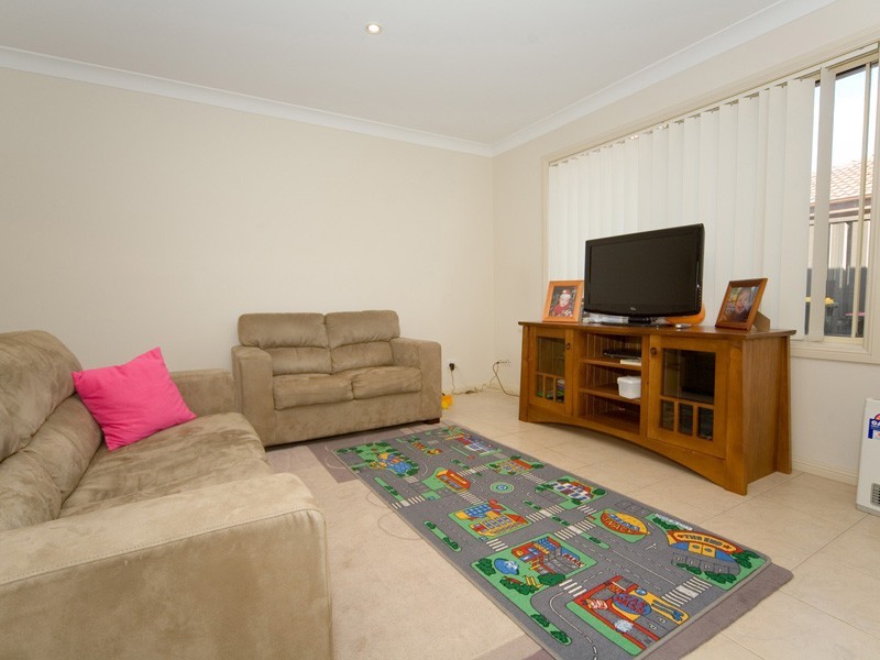 13 Haddon Place, Picton NSW 2571