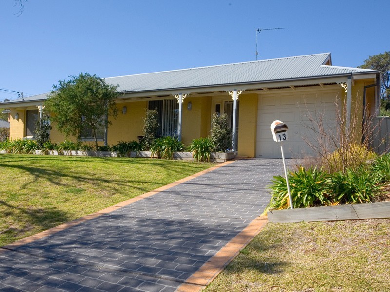 13 Haddon Place, Picton NSW 2571
