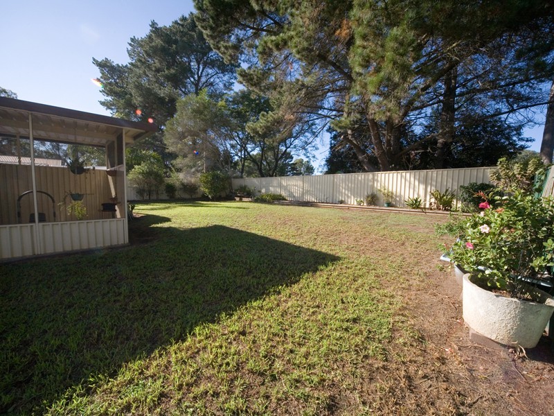 6 Alma Place, Thirlmere NSW 2572