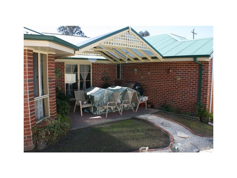 5 Mahonga Street, Tahmoor NSW 2573