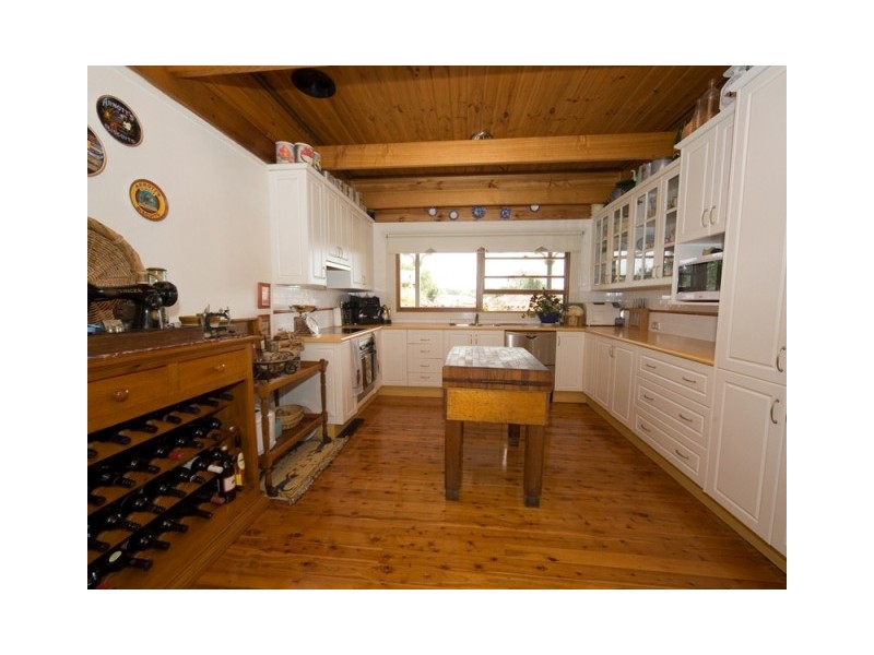 8 Chivers Place, Tahmoor NSW 2573