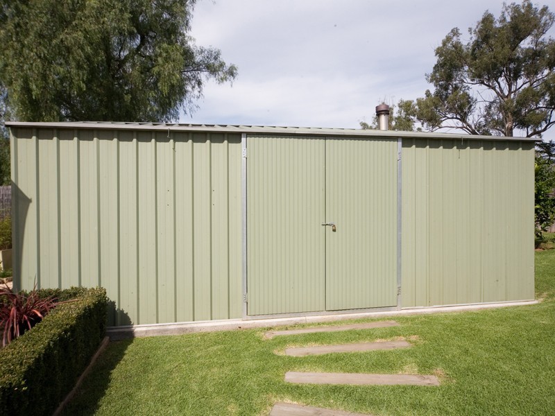 8 Chivers Place, Tahmoor NSW 2573